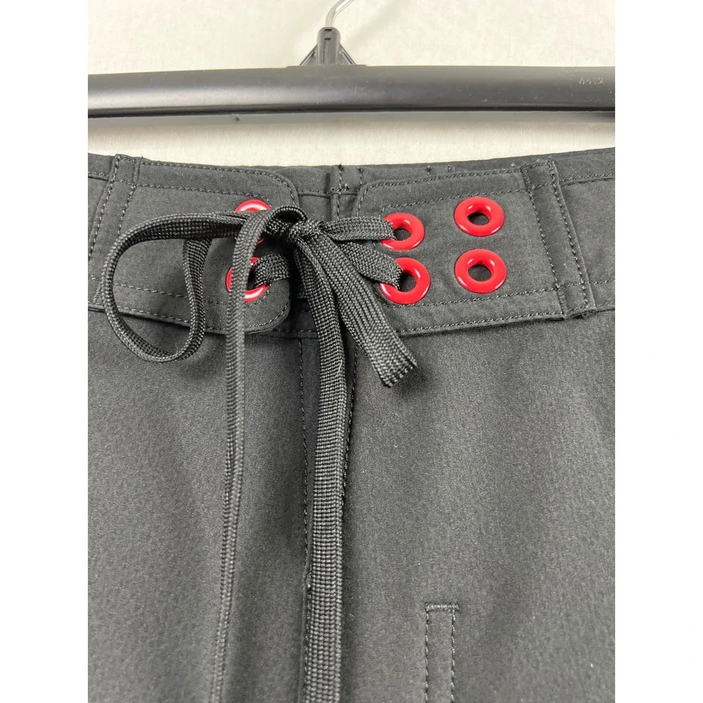 The North Face Board Shorts Mens 32 Black Red Logo Stretch Swim Trunks Flashdry